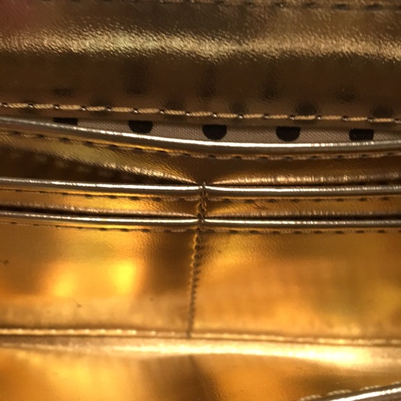 Madden Girl LOVE shiny gold wallet. - Picture 8 of 8